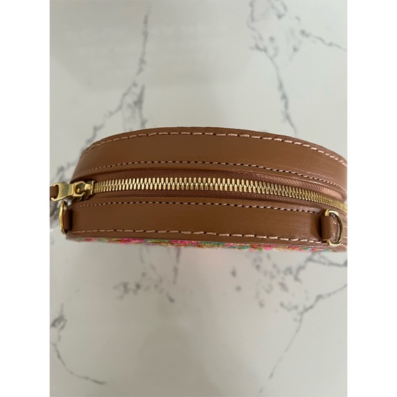 NWT. KHOKHO Sindi Circle Bag With Strap. Smoke & Multi Color Weave & Leather. - Picture 8 of 8